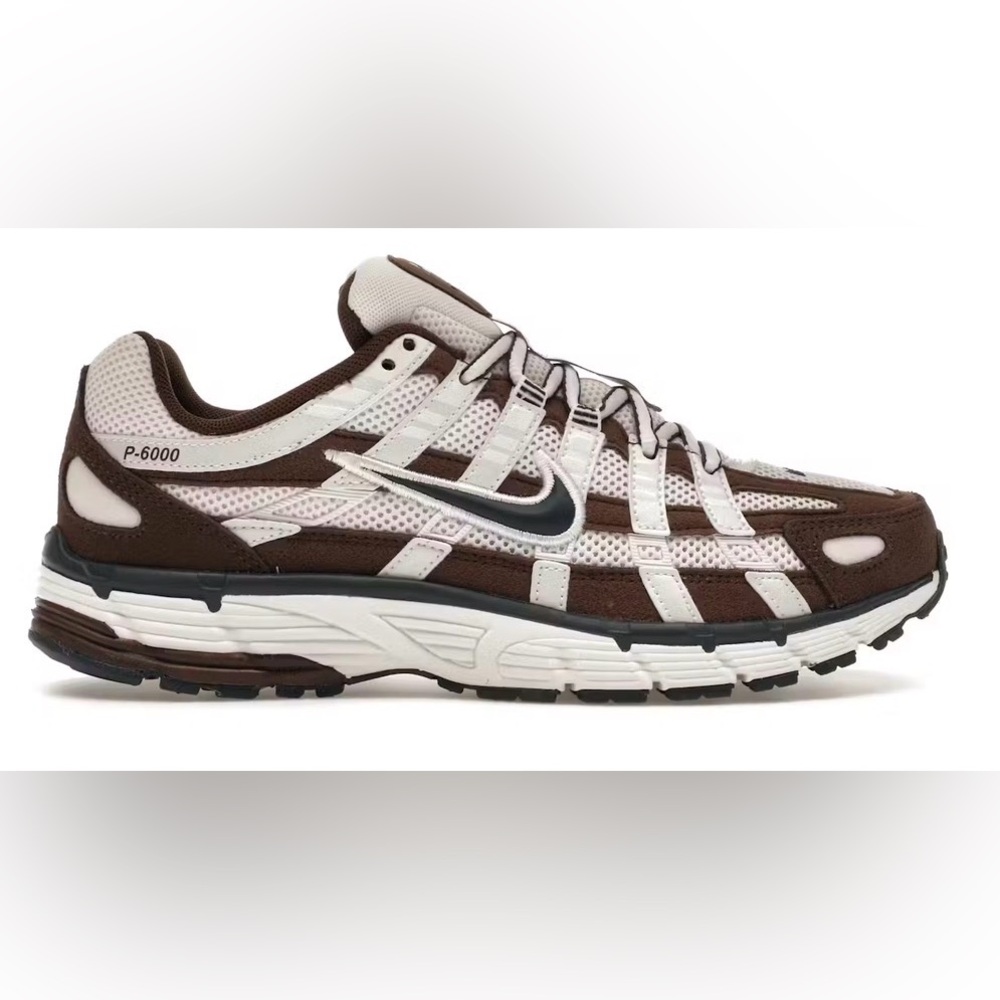 Nike P-6000 Women’s Size  5.5.